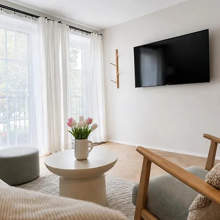 Moderne 2-Zimmer-Wohlfuehlwohnung Mit Top-Kueche & Netflix In Hildesheim Lejlighed *