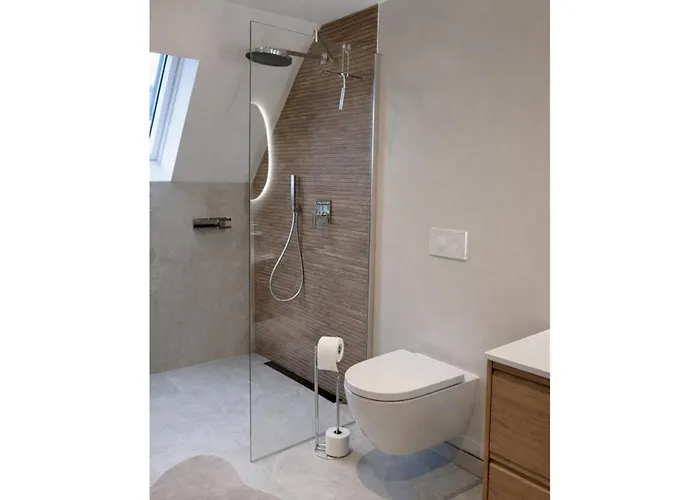 Top Bewertete 2-Zimmer-Wohnung Mit Sehr Gut Ausgestatteter Kueche, Netflix Und Gemuetlichem Schlafzimmer In Hildesheim Хильдесхайм