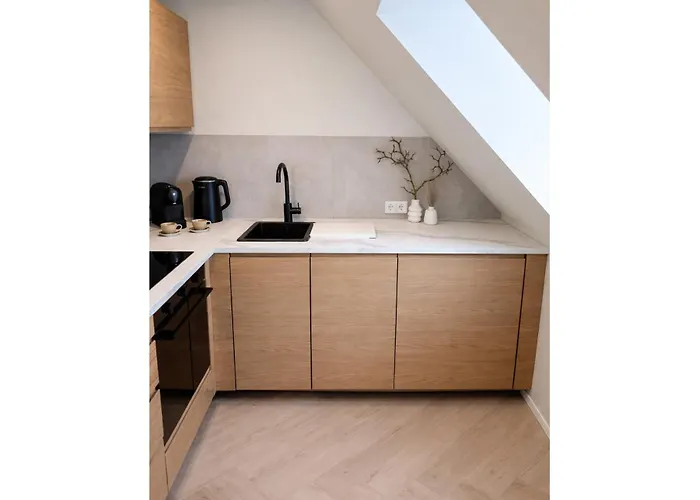 Top Bewertete 2-Zimmer-Wohnung Mit Sehr Gut Ausgestatteter Kueche, Netflix Und Gemuetlichem Schlafzimmer In Hildesheim